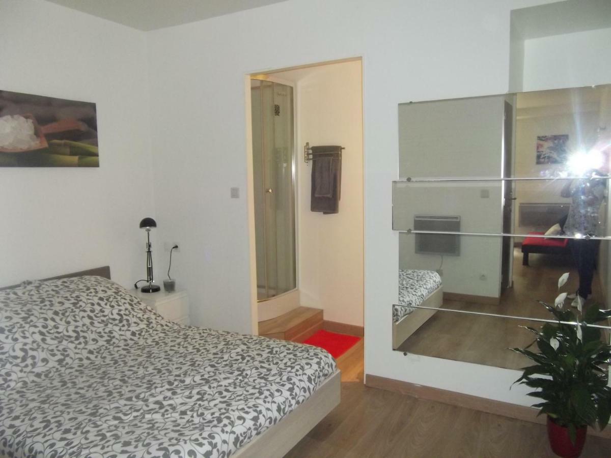 Copropriete Les Iris Apartment Saint-Etienne  Exterior photo